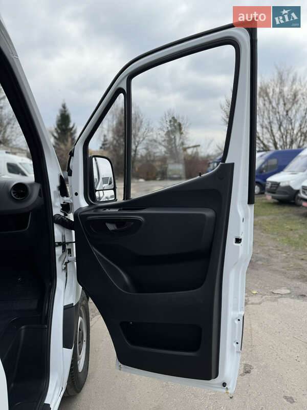 Грузовой фургон Mercedes-Benz Sprinter 2019 в Ровно
