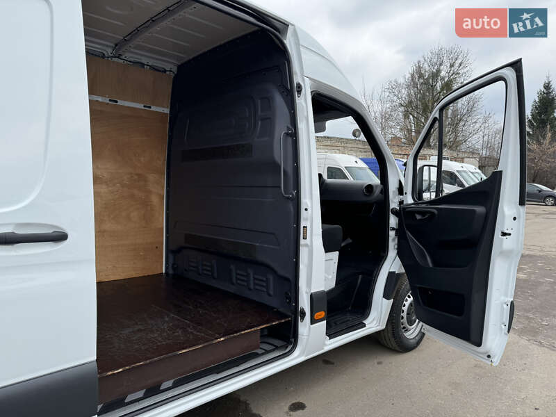 Грузовой фургон Mercedes-Benz Sprinter 2019 в Ровно