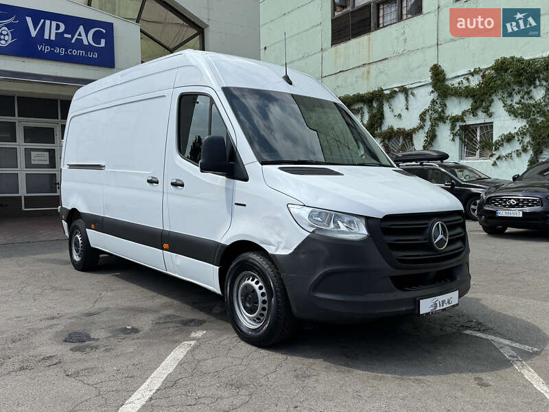 Mercedes-Benz Sprinter 2021