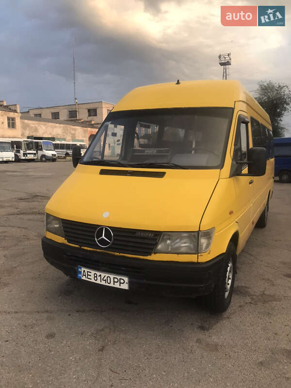 Микроавтобус Mercedes-Benz Sprinter 1999 в 