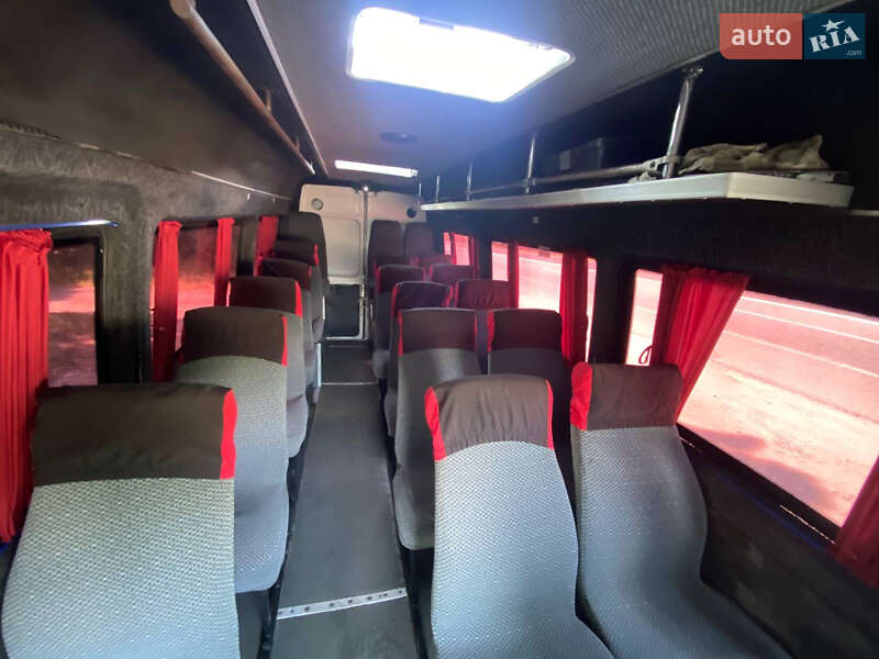 Пригородный автобус Mercedes-Benz Sprinter 2000 в Запорожье