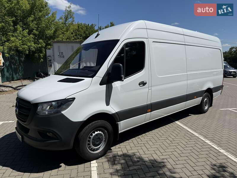 Грузовой фургон Mercedes-Benz Sprinter 2023 в Киеве