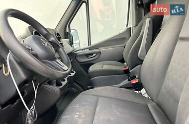 Грузовой фургон Mercedes-Benz Sprinter 2020 в 