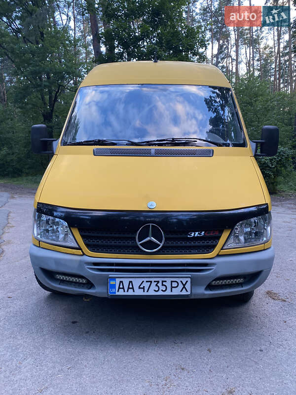 Mercedes-Benz Sprinter 2004