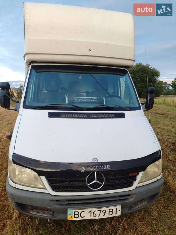 Грузовой фургон Mercedes-Benz Sprinter 2005 в Стрые