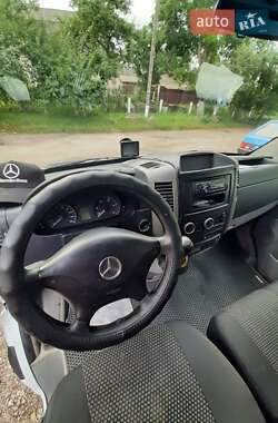 Грузовой фургон Mercedes-Benz Sprinter 2006 в 