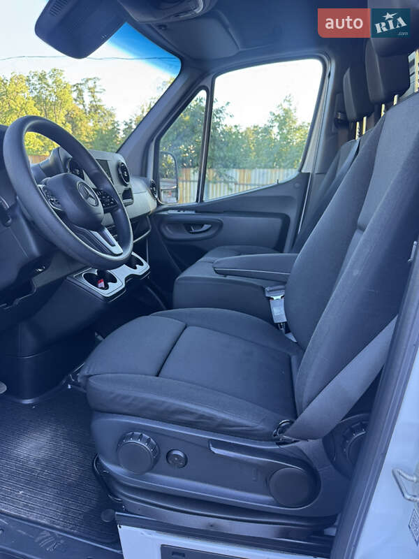 Вантажний фургон Mercedes-Benz Sprinter 2019 в Вінниці