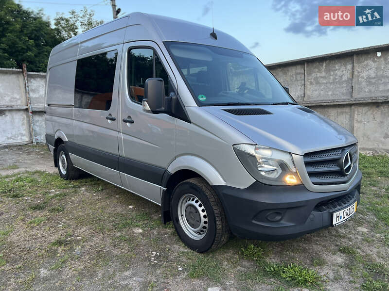 Грузовой фургон Mercedes-Benz Sprinter 2015 в 