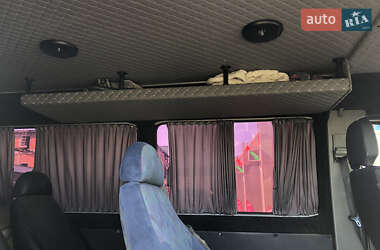 Микроавтобус Mercedes-Benz Sprinter 2005 в 