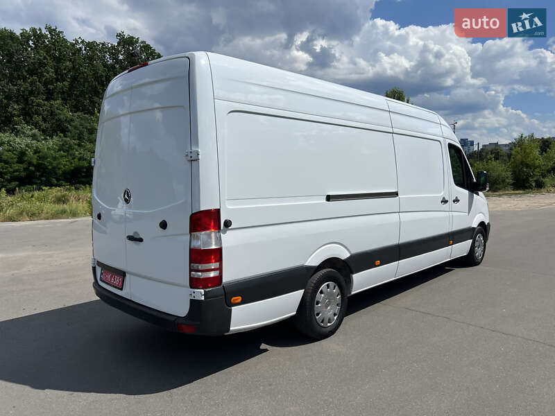 Грузовой фургон Mercedes-Benz Sprinter 2018 в Киеве