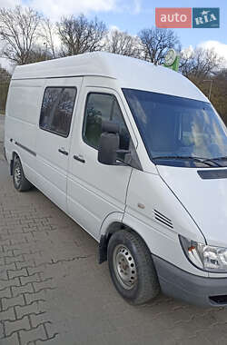 Другие грузовики Mercedes-Benz Sprinter 2004 в 