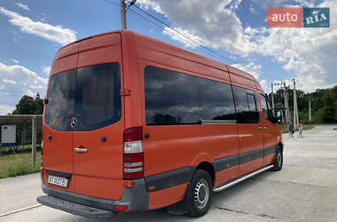 Грузопассажирский фургон Mercedes-Benz Sprinter 2010 в 