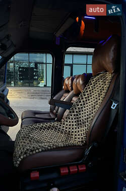Микроавтобус Mercedes-Benz Sprinter 2006 в 