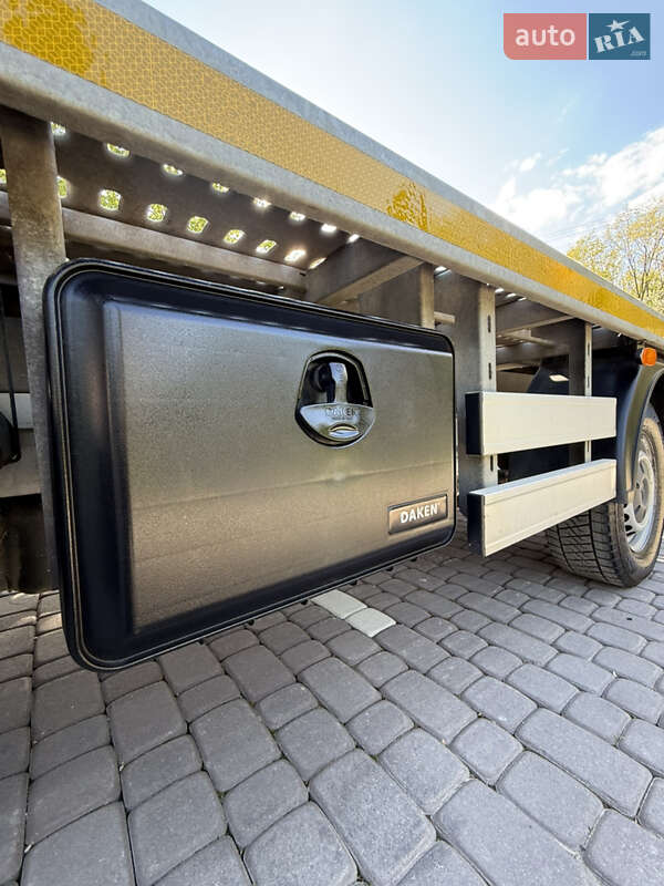 Автовоз Mercedes-Benz Sprinter 2015 в Косове