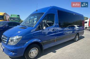 Туристический / Междугородний автобус Mercedes-Benz Sprinter 2016 в Ровно