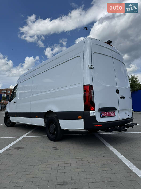 Грузовой фургон Mercedes-Benz Sprinter 2020 в Калуше