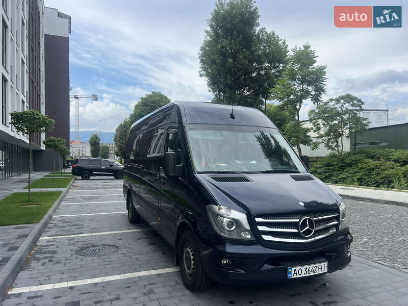 Микроавтобус Mercedes-Benz Sprinter 2014 в Сваляве