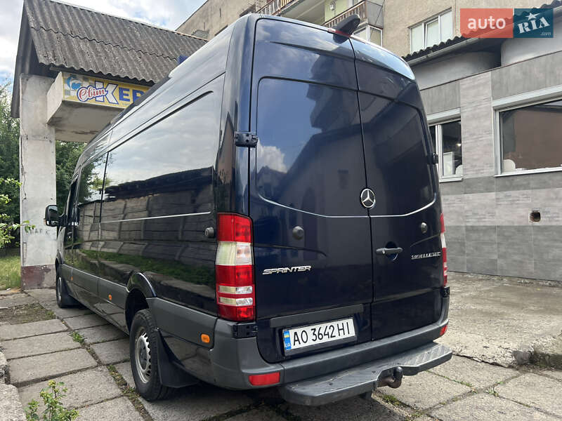 Микроавтобус Mercedes-Benz Sprinter 2014 в Сваляве