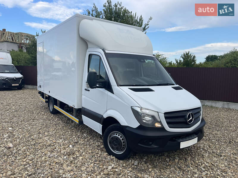 Грузовой фургон Mercedes-Benz Sprinter 2017 в 