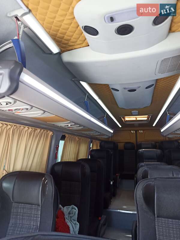 Туристический / Междугородний автобус Mercedes-Benz Sprinter 2015 в Житомире
