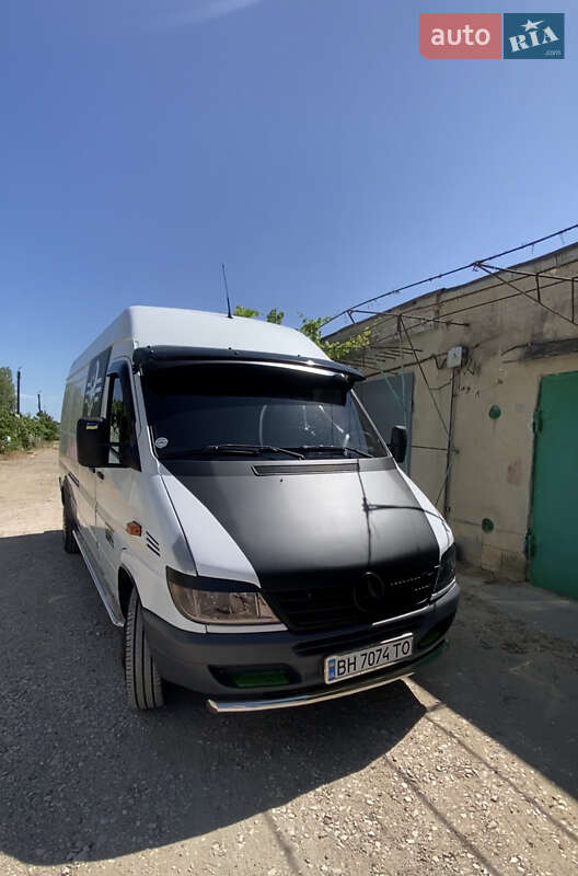 Другие грузовики Mercedes-Benz Sprinter 2000 в Белгороде-Днестровском