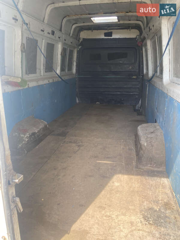 Грузовой фургон Mercedes-Benz Sprinter 1999 в Добровеличковке