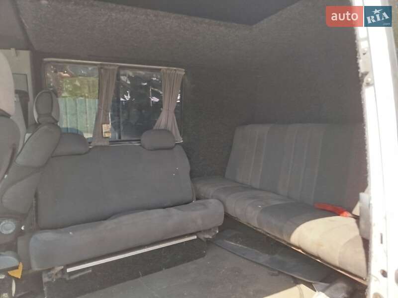 Грузопассажирский фургон Mercedes-Benz Sprinter 2004 в Кременчуге