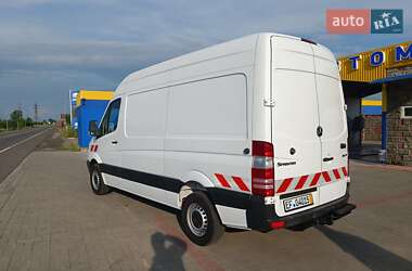 Грузовой фургон Mercedes-Benz Sprinter 2013 в 