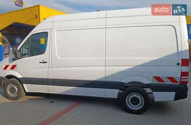 Грузовой фургон Mercedes-Benz Sprinter 2013 в 