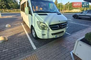 Приміський автобус Mercedes-Benz Sprinter 2010 в Києві