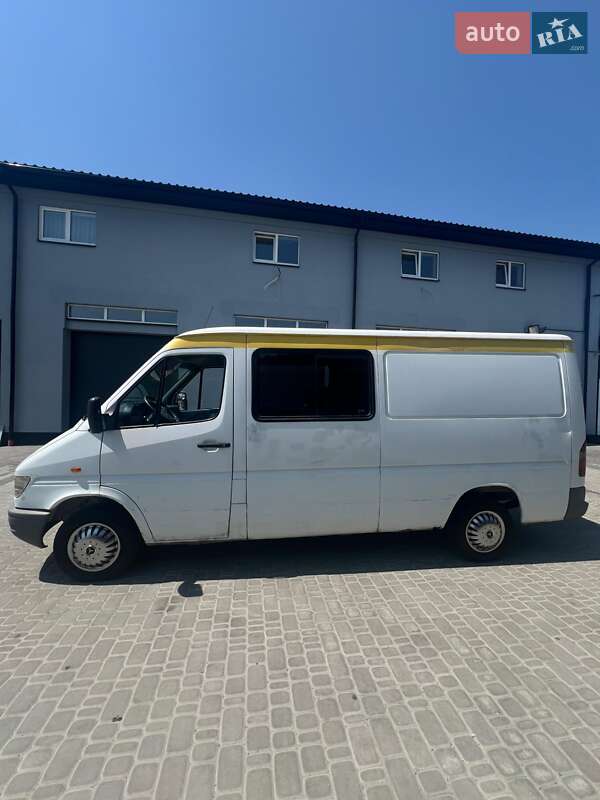 Грузопассажирский фургон Mercedes-Benz Sprinter 1999 в Белой Церкви
