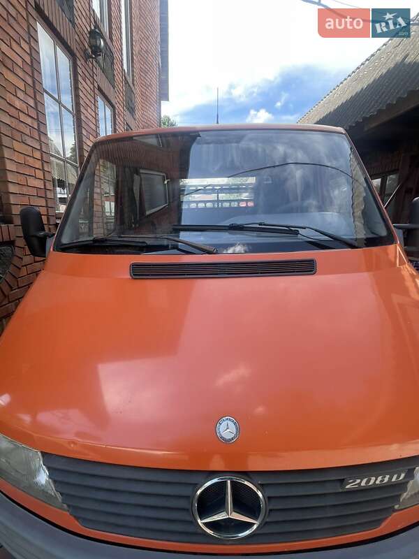 Платформа Mercedes-Benz Sprinter 1998 в Киверцах