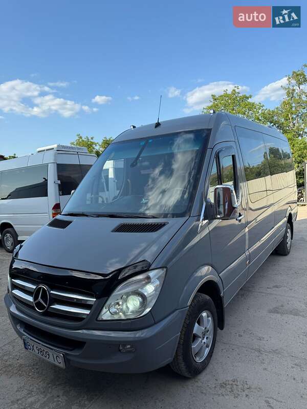 Туристический / Междугородний автобус Mercedes-Benz Sprinter 2011 в Борщеве
