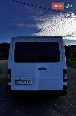 Микроавтобус Mercedes-Benz Sprinter 2000 в 
