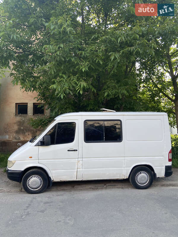 Микроавтобус Mercedes-Benz Sprinter 2000 в Тернополе