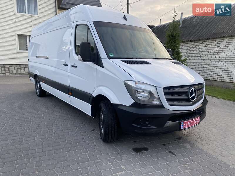 Грузовой фургон Mercedes-Benz Sprinter 2018 в 