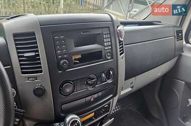 Эвакуатор Mercedes-Benz Sprinter 2014 в 