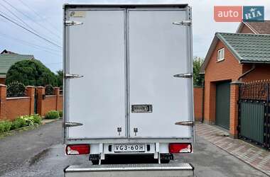 Грузовой фургон Mercedes-Benz Sprinter 2017 в 