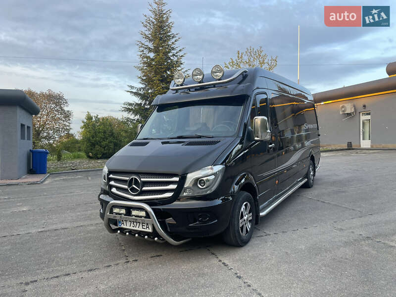 Грузопассажирский фургон Mercedes-Benz Sprinter 2017 в 