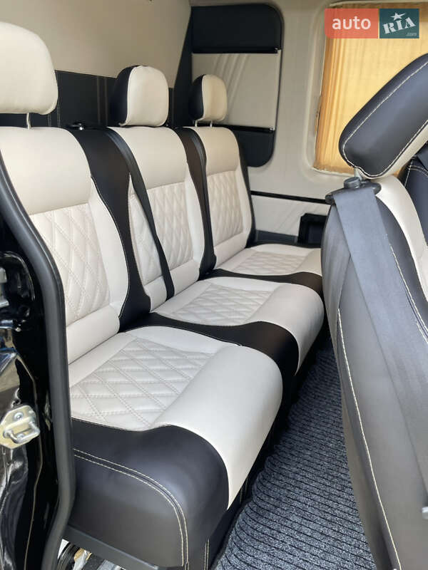 Вантажопасажирський фургон Mercedes-Benz Sprinter 2017 в Коломиї
