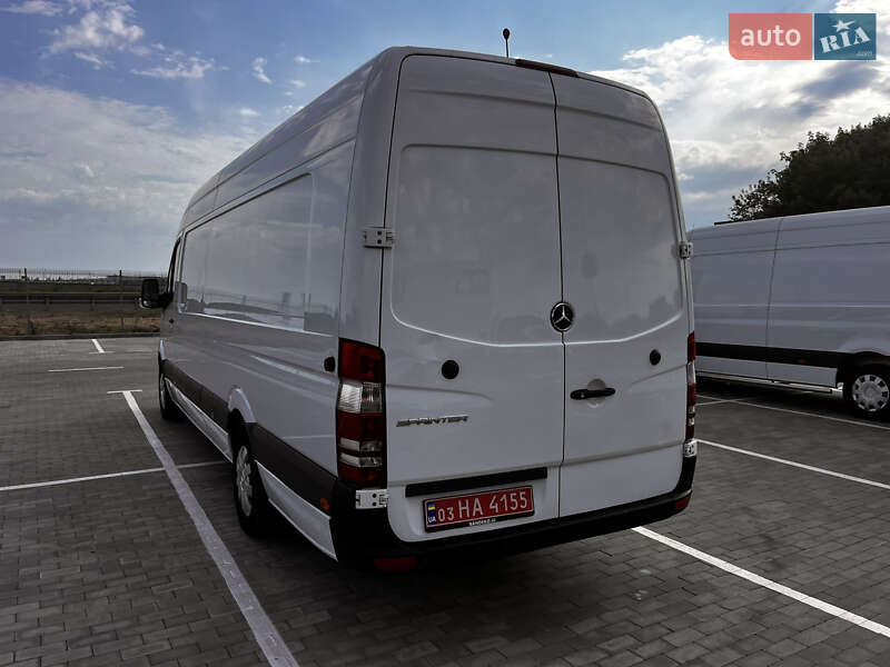 Грузовой фургон Mercedes-Benz Sprinter 2016 в Борисполе