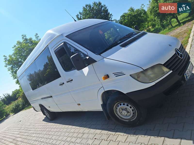 Мікроавтобус Mercedes-Benz Sprinter 2000 в Чернівцях