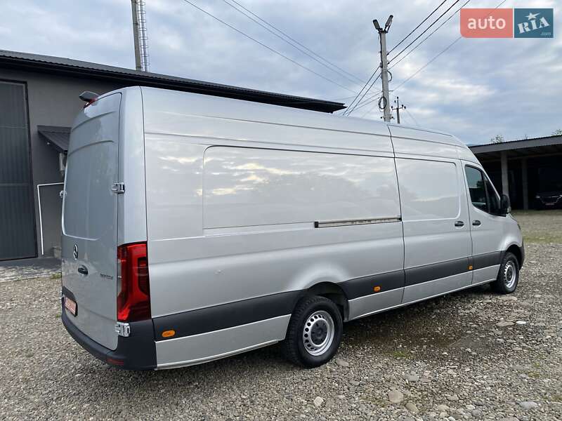 Грузовой фургон Mercedes-Benz Sprinter 2023 в Хусте