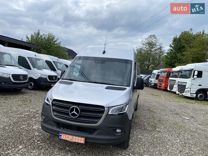Грузовой фургон Mercedes-Benz Sprinter 2023 в Хусте