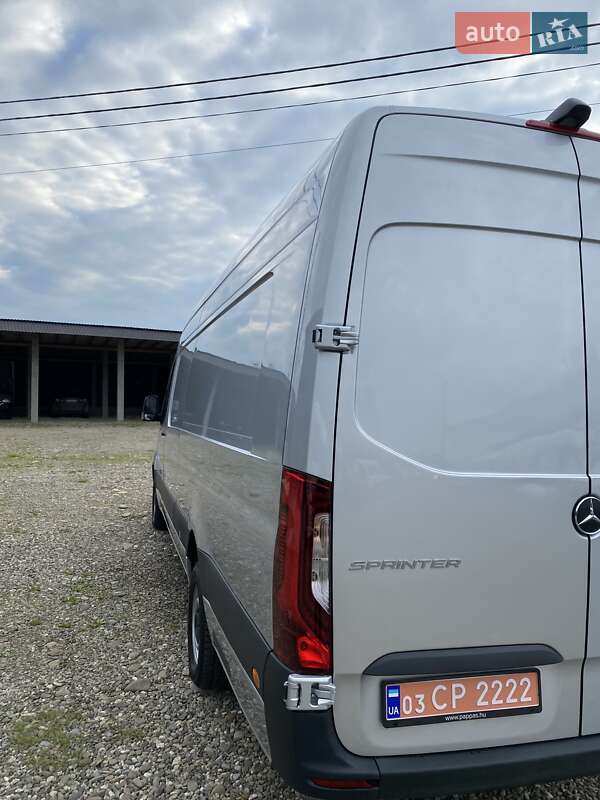 Грузовой фургон Mercedes-Benz Sprinter 2023 в Хусте