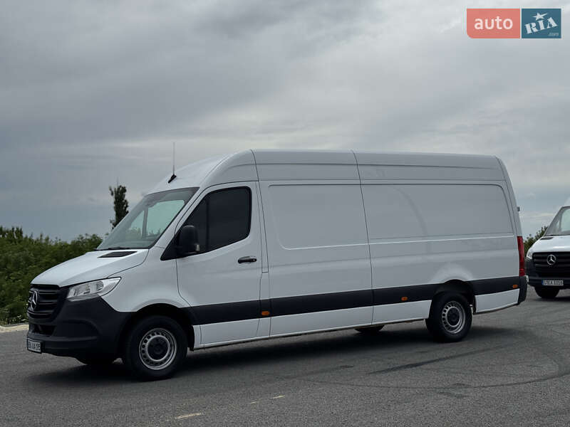 Грузовой фургон Mercedes-Benz Sprinter 2022 в Ровно