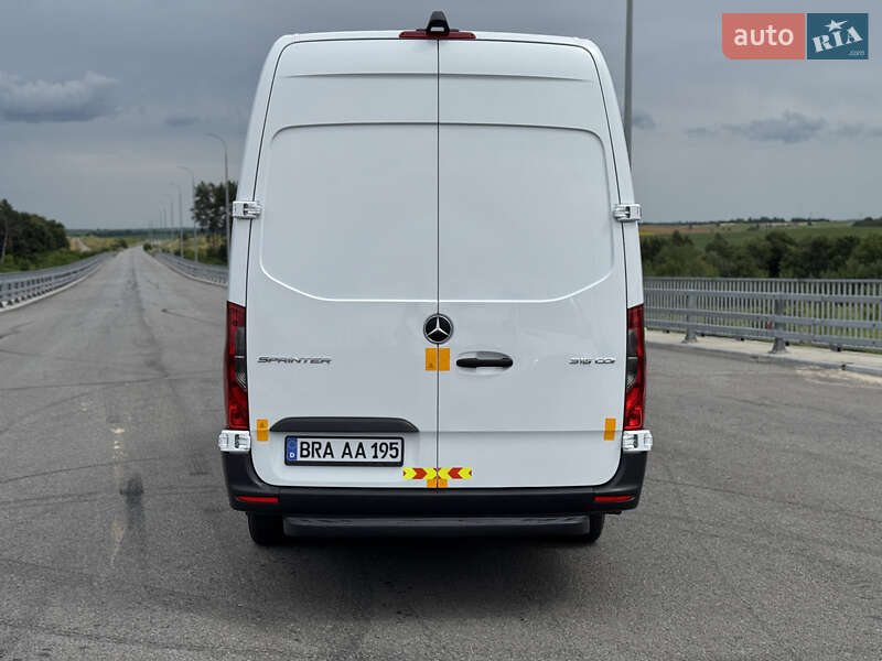 Грузовой фургон Mercedes-Benz Sprinter 2022 в Ровно