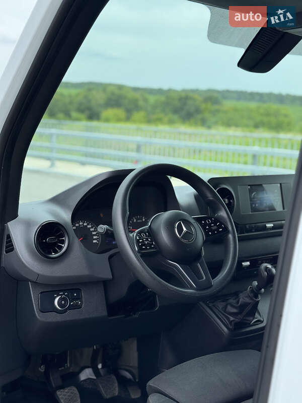 Грузовой фургон Mercedes-Benz Sprinter 2022 в Ровно