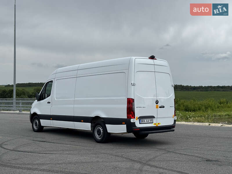 Грузовой фургон Mercedes-Benz Sprinter 2022 в Ровно