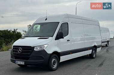 Грузовой фургон Mercedes-Benz Sprinter 2020 в 